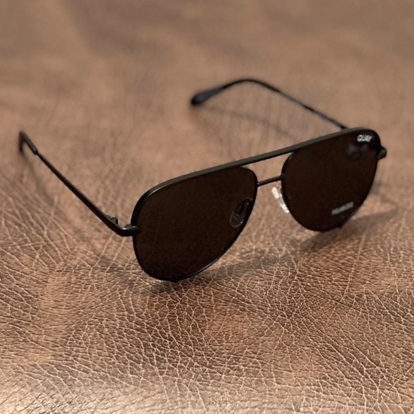 BRAND NEW !! - QUAY - High Key - POLARIZED BLACK / SMOKE LENS - Picture 7 of 16